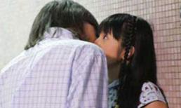 Suýt tàn đời vì nhờ anh rể... dạy hôn