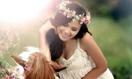 Hoa hậu Diễm Hương váy mỏng, chân trần cưỡi ngựa