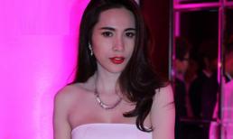 Thủy Tiên "lộ đuôi" tự đạo váy?