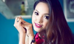 Hoàng Oanh: “Tôi không thể tiết lộ giá của mình”