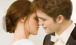 Những nụ hôn đẹp nhất của “ma cà rồng”