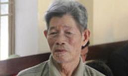 Cụ ông 70 tuổi hiếp bé gái học lớp 9 đến sinh con