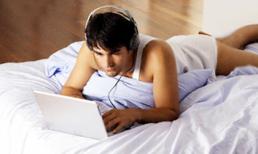 Quan hệ đồng tính từ một lần chát sex