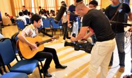 Thí sinh Vietnam Idol thể hiện tài năng ngay tại sảnh chờ casting