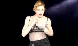Madonna lại vạch vòng một khoe với khán giả