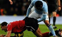 Những hình ảnh 'khó đỡ' của siêu sao bóng đá (phần 1)