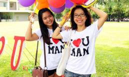 Hình ảnh đáng yêu của các nữ sinh ủng hộ tình yêu đồng tính