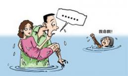 Tranh cãi vì chàng trai cứu vợ trước rồi mới đến mẹ