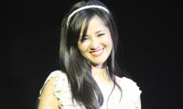 Hồng Nhung đẹp mặn mà ngày tái xuất sân khấu