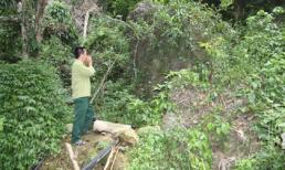 Đọc thần chú 3 lần... hang thần cho nước