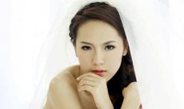 Phương Linh gợi cảm ngày trở lại