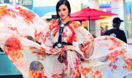 Tân HH Người Việt hoàn cầu 2012 Julia Hồ khoe ảnh mới trên đất Mỹ