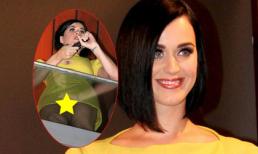 Katy Perry bị chụp lén đồ lót
