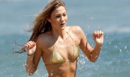 Bạn gái Michael Phelps mặc bikini khoe vòng một 'phẳng lỳ'