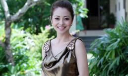 Jennifer Phạm xinh tươi làm MC cho Hoa hậu Việt Nam