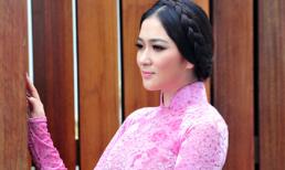 Hoa hậu Nguyễn Thị Huyền đẹp "mặn mà"