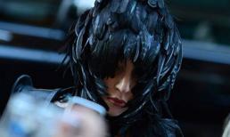 Lady Gaga lại quá dị với quả đầu 'chim điêu'