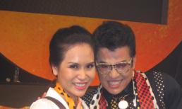 Hồng Mơ "đọ" độ xì tin với MC Thanh Bạch