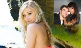 Michael Phelps chơi trò bắt cá hai tay?