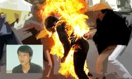 Dùng xăng thiêu đốt 11 người trong họ