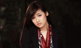 Diện thời trang công sở đầy nữ tính như Á hậu Tú Anh