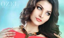 Tân hoa hậu Hoàn vũ Ấn Độ lộ diện lúc “nửa đêm”