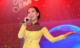 Hồng Mơ "mượn" ánh trăng của nhà thơ Hàn Mặc Tử