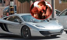 Miley Cyrus và Liam lái McLaren dạo phố