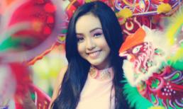 Bảo Trân nổi bật trên phố lồng đèn