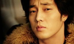 Mỹ nam "Giày thủy tinh" bỗng 'hạ gục' hàng loạt sao bự