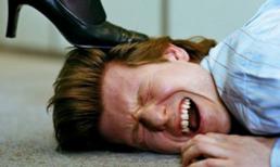 Phát nhục vì mang danh sợ vợ