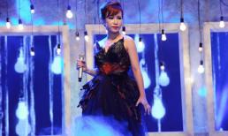 Uyên Linh - Thời trang 'cận kề' thảm họa