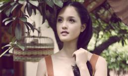 &#193; hậu Ho&#224;ng Anh đẹp dịu d&#224;ng giữa thi&#234;n nhi&#234;n