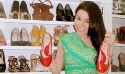 Trà Ngọc Hằng 'khoe' 200 đôi giày hiệu
