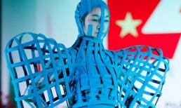 Mẫu trẻ Venus miền Bắc lạ lẫm với trang phục "lồng rọ"