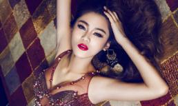 Say đắm với vẻ quyến rũ của "mỹ nhân thích cởi" Vương Hy Nhiên