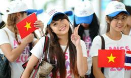 Báo giới Thái Lan săn đón thí sinh Miss teen