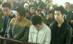 2 nữ sinh bị 4 trai làng thay nhau hãm hiếp