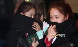 Yoona (SNSD) che mặt mộc kín mít tại sân bay