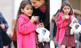 Suri diện váy hoa điệu đà đi xem ballet cùng mẹ