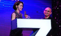 Hồ Ngọc Hà lại "hạ gục" Mỹ Tâm, cười hạnh phúc bên "tình cũ"