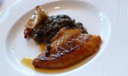 Kỳ dị với thức ăn được làm bằng đất