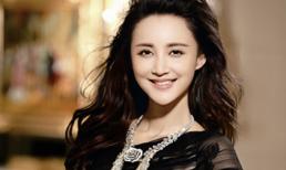 Ngắm Trương Hâm Nghệ quý phái cùng trang sức