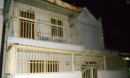 TP.HCM: Phát hiện xác chết đang phân hủy trong căn nhà 2 tầng