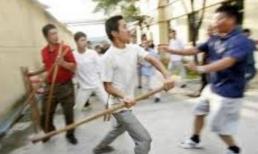 Một học sinh bị du côn đánh chết tại sân trường