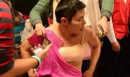 "Cô Đẩu" Công Lý tụt áo "lộ nội y" trong hậu trường Táo quân