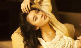 Viên San San khoe vai trần gợi cảm với áo len hững hờ