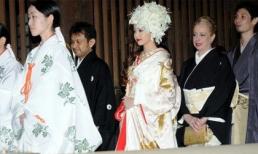 Hợp đồng hôn nhân kỳ quặc: chồng sex với vợ phải trả tiền