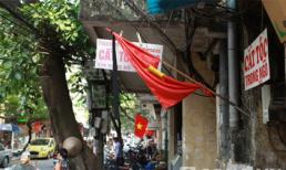 Cả nước chính thức treo cờ rủ để tang Đại tướng Võ Nguyên Giáp