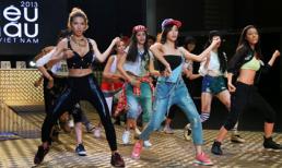 Minh Tú nhảy bốc lửa bên dàn thí sinh Siêu mẫu Việt Nam 2013